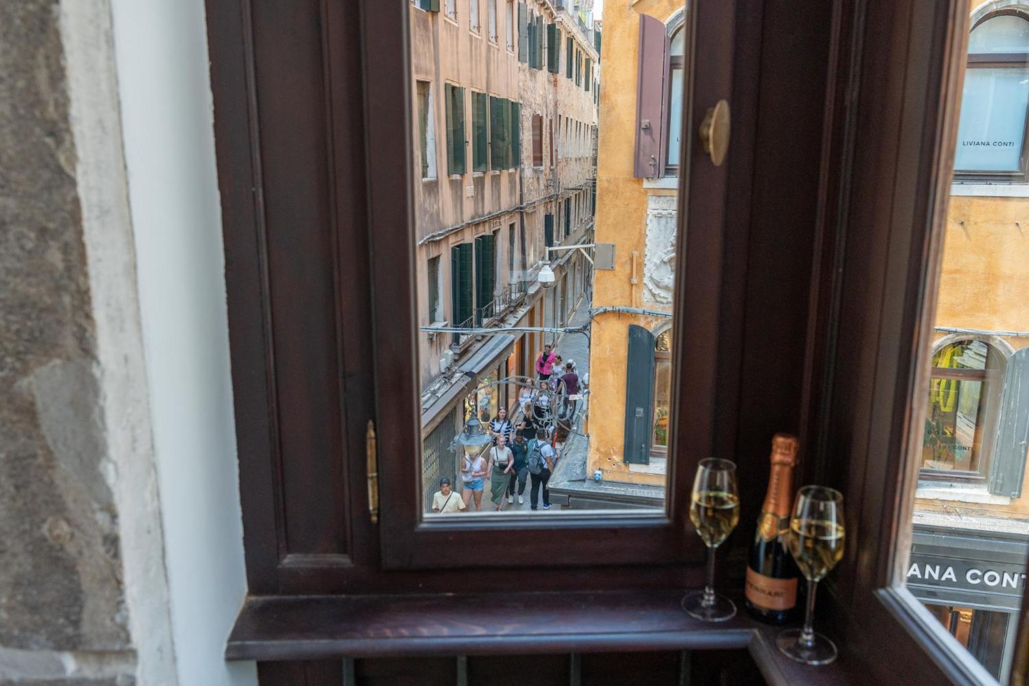 Apartamento Ve.N.I.Ce. Cera Ai Leoncini Venecia Exterior foto