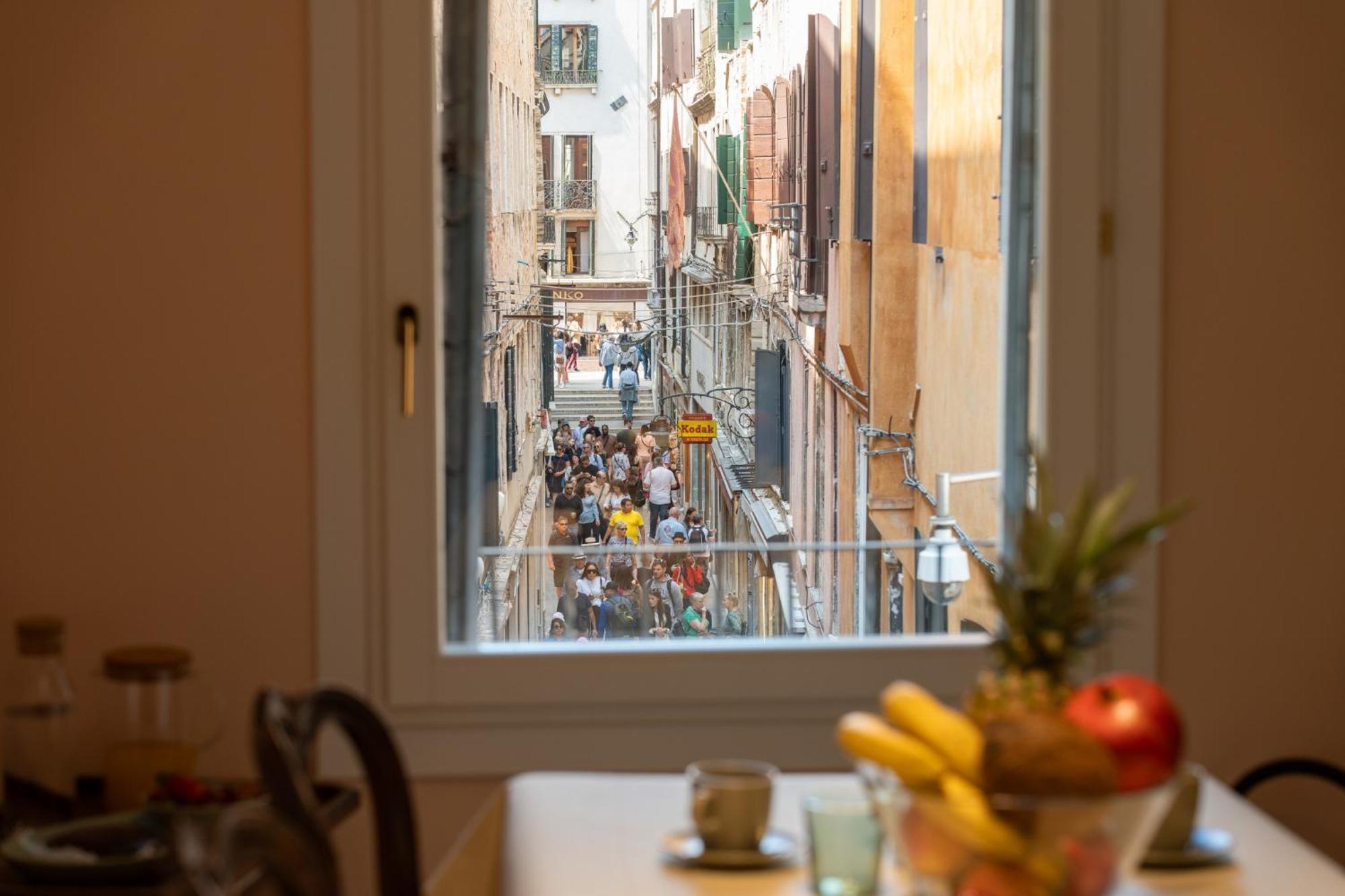 Apartamento Ve.N.I.Ce. Cera Ai Leoncini Venecia Exterior foto