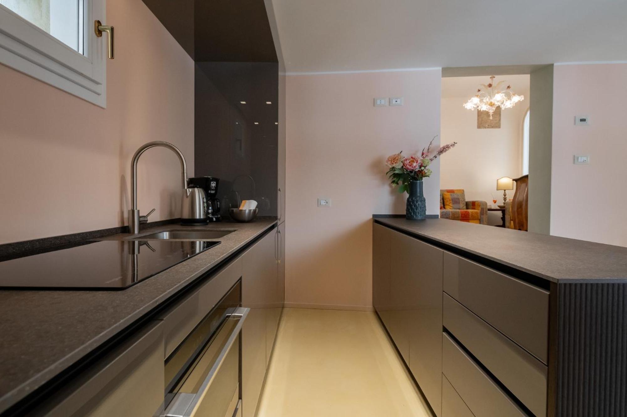 Apartamento Ve.N.I.Ce. Cera Ai Leoncini Venecia Exterior foto